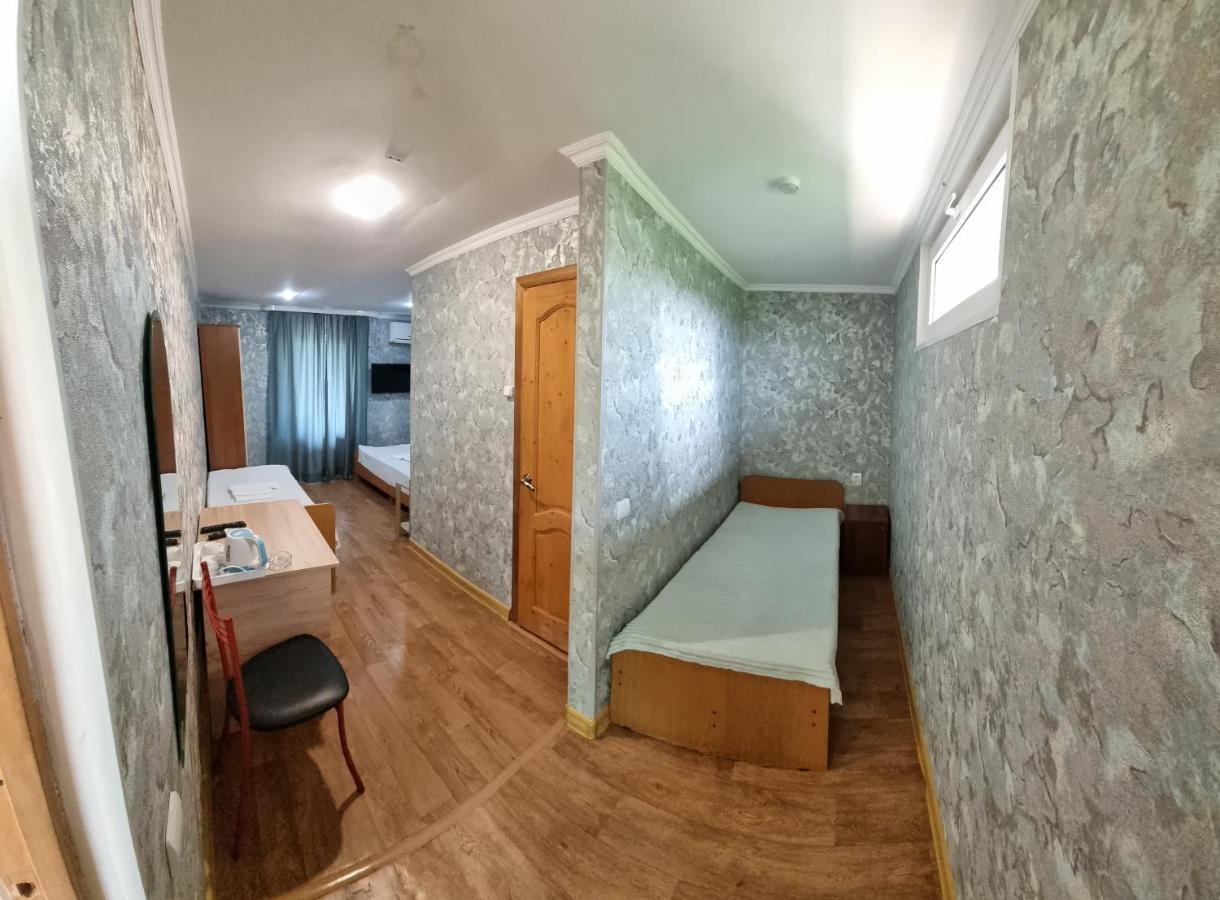 Ривер Гагра Hotel Exterior photo