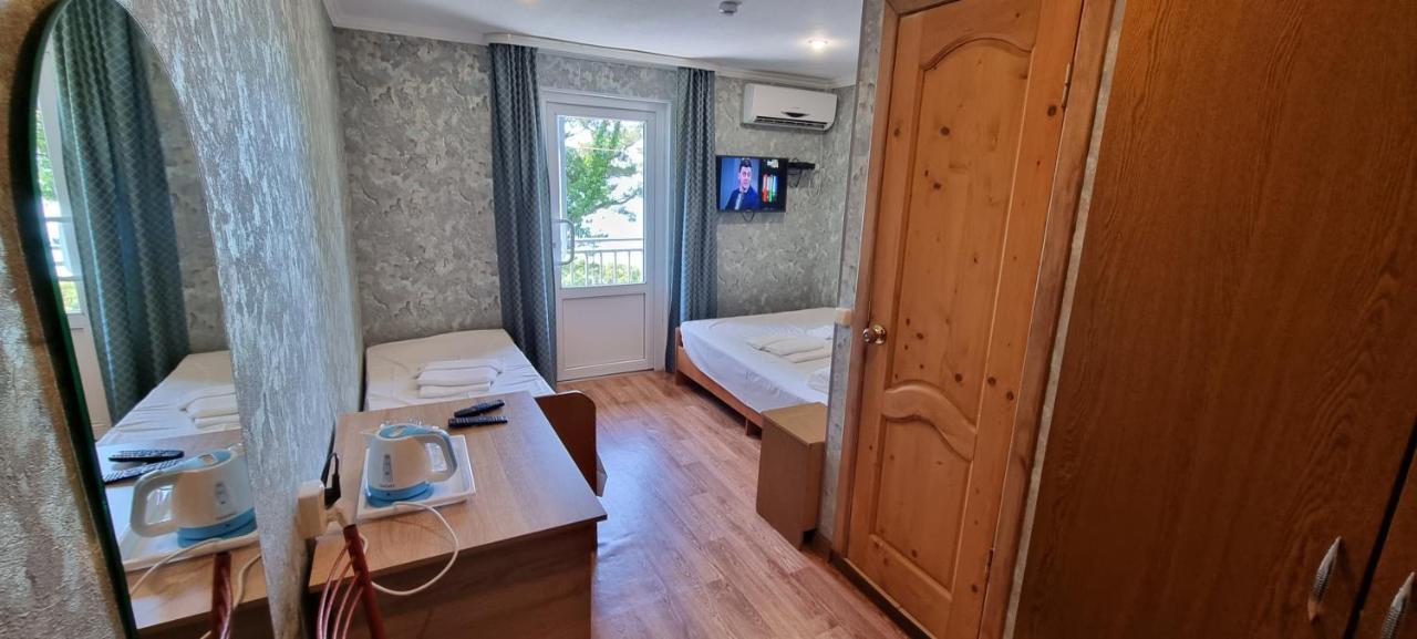 Ривер Гагра Hotel Exterior photo